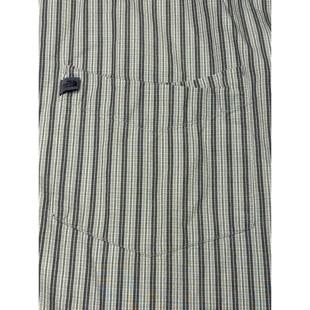 The North Face A Series Mens XL Plaid Short‎ Sleeve Button Up Shirt Green Cotton